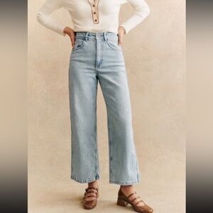 Sezane Le Crop in light denim